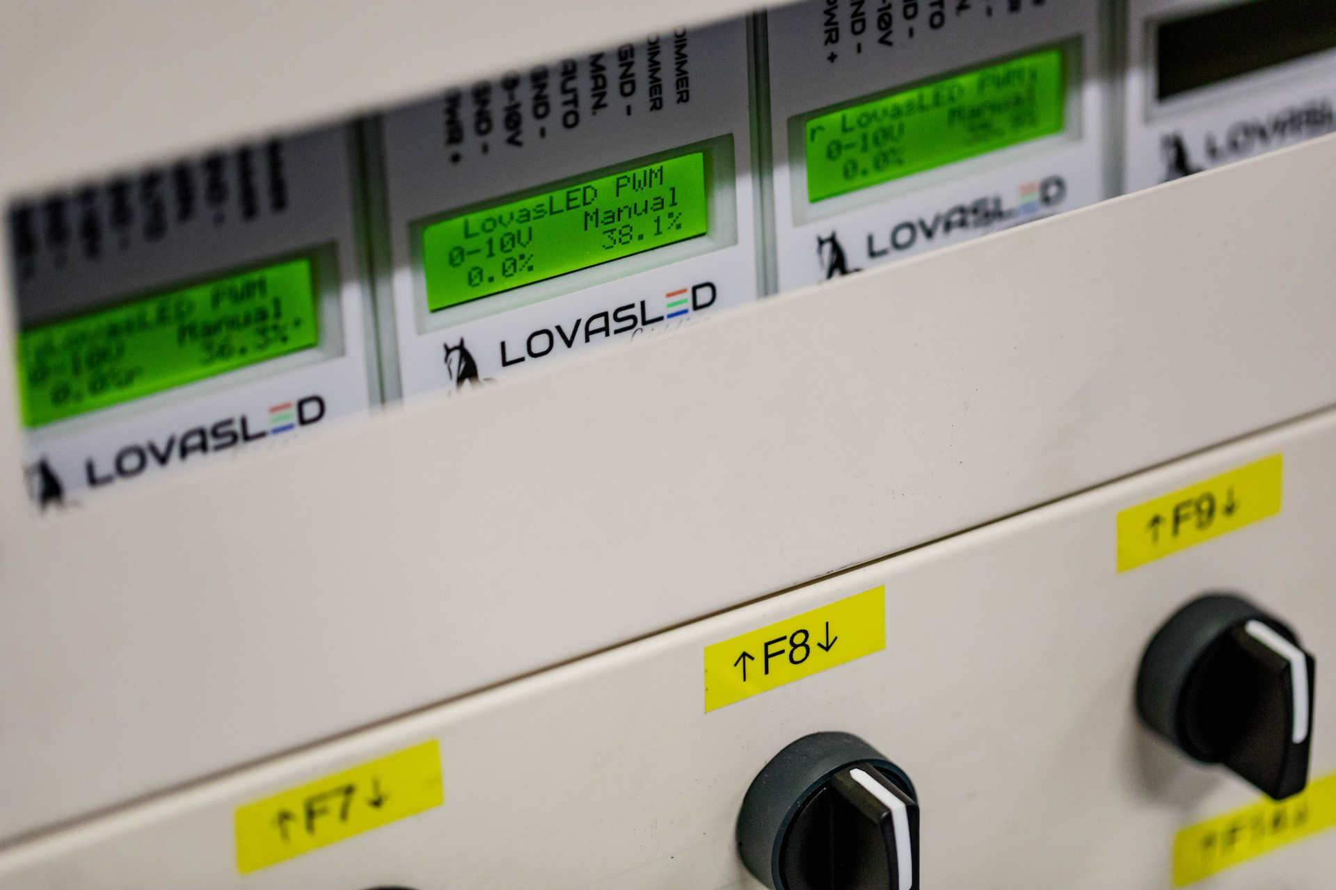 Intelligent Factory Lighting - Design ONE